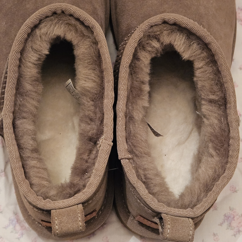 UGG Ultra Mini Boots - Picture 8 of 16